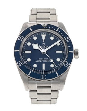 Browse our selection of automatic watches from prestigious brands such as Blancpain, Bell & Ross, Breitling and Rolex.